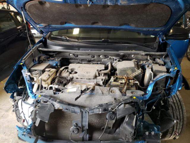 JTMBFREV6GJ074690 Toyota RAV4 LE
