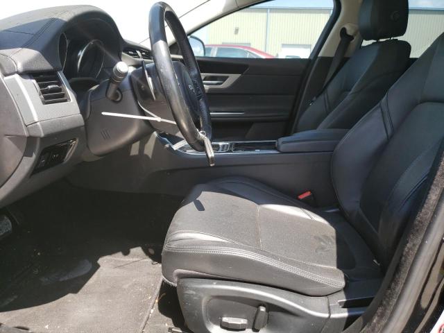 SAJBR4BV8HCY26623 Jaguar XF