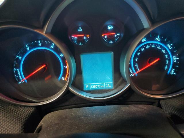 Седани CHEVROLET CRUZE 2015 Зелений