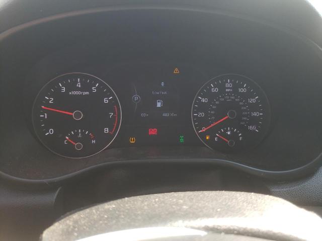 KNDPMCAC8J7379948 KIA Sportage Lx