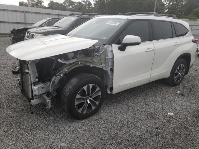 VIN 5TDHZRBH2MS539819 2021 Toyota Highlander, Xle no.1