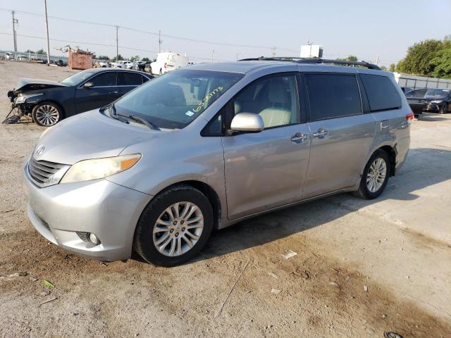 2011 Toyota Sienna XLE