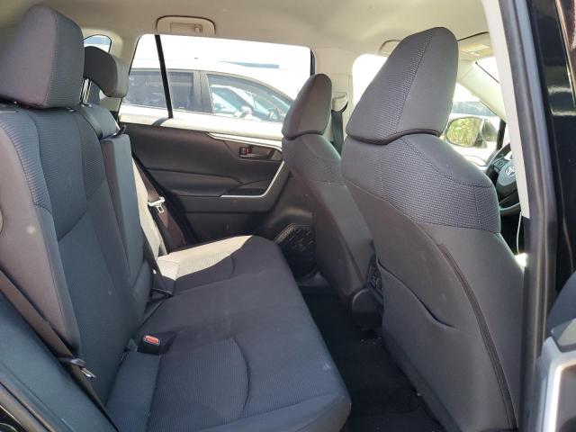 JTMMWRFV7KD024766 Toyota RAV4 LE