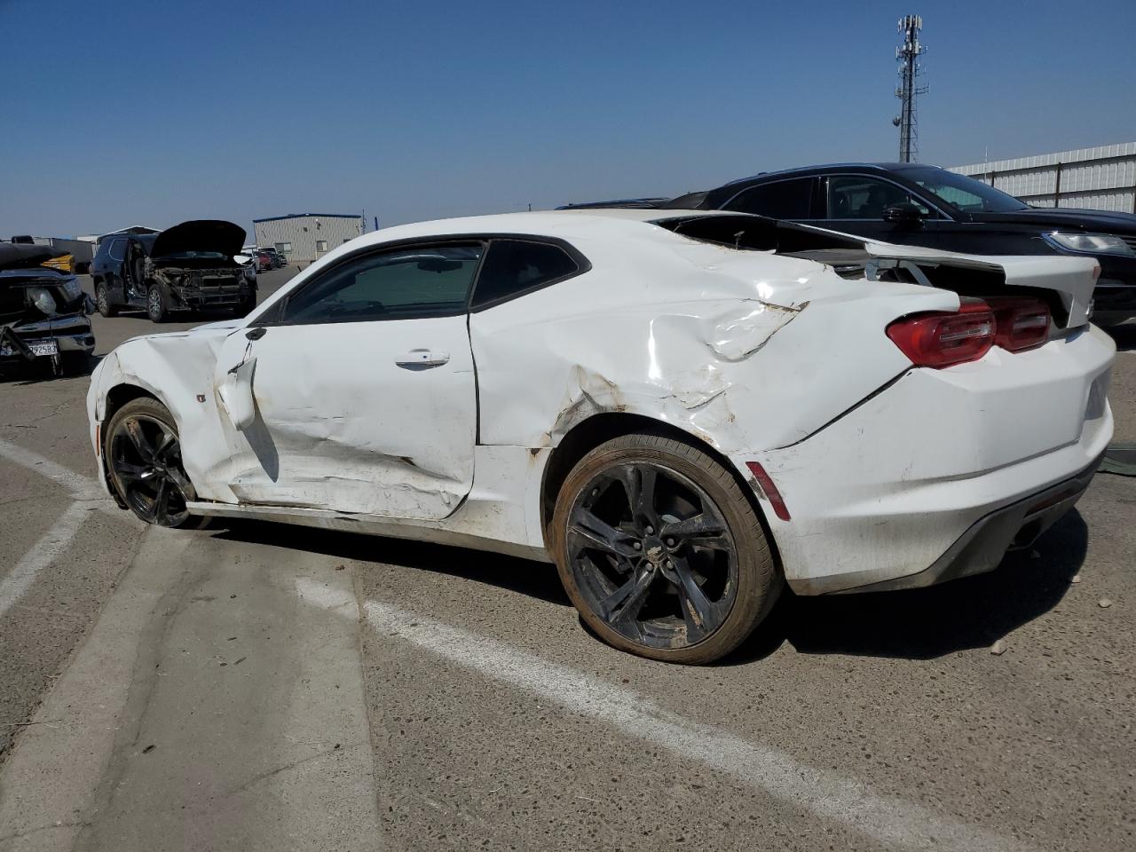 1G1FB1RX1K0157056 2019 Chevrolet Camaro Ls