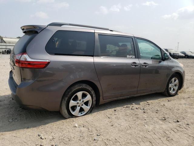 5TDKK3DC4GS748539 Toyota SIENNA LE