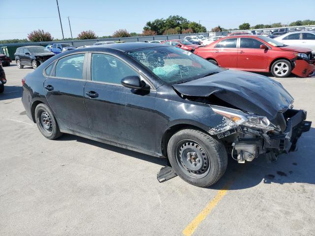 3KPF24AD7NE431835 Kia Forte FE 4