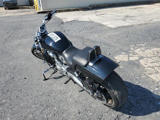 2011 HARLEY-DAVIDSON VRSCF - 1HD1HPH11BC801538
