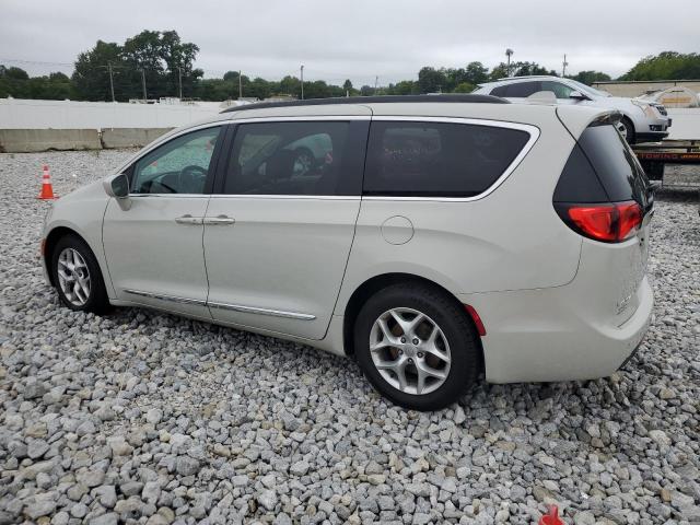 2C4RC1BGXHR553139 2017 CHRYSLER PACIFICA, photo no. 2