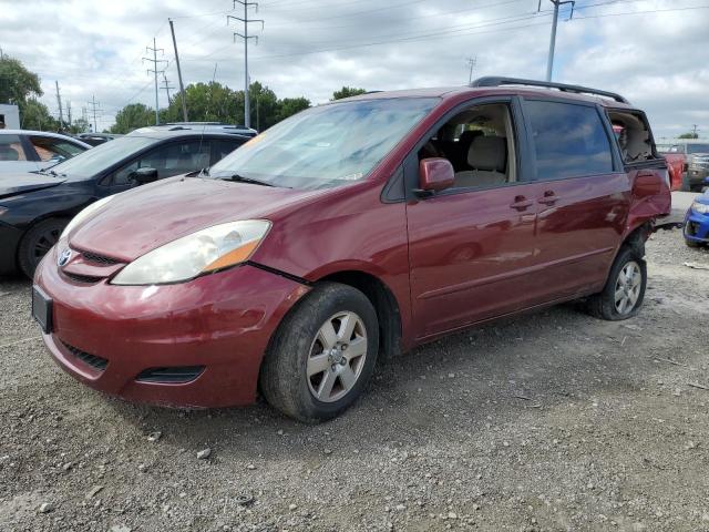 2010 Toyota Sienna XLE