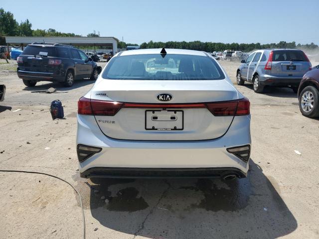 3KPF24AD0KE102695 | 2019 KIA FORTE FE