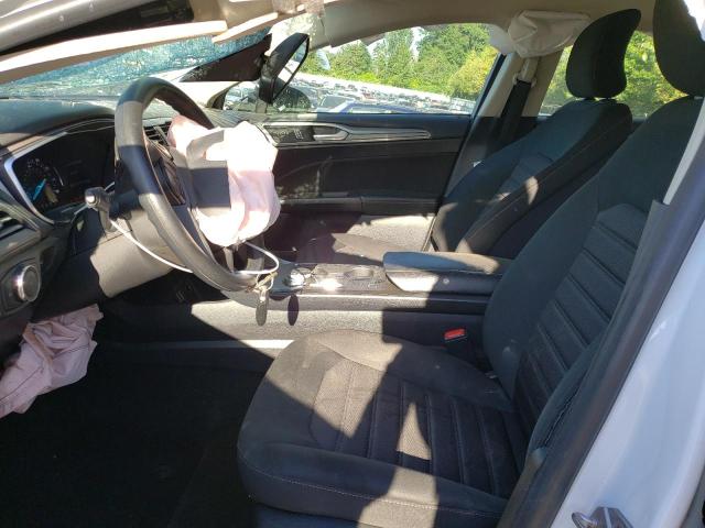 3FA6P0HD0KR279598 Ford FUSION SE