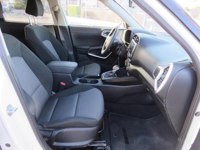 KNDJ23AUXN7175713 KIA SOUL LX