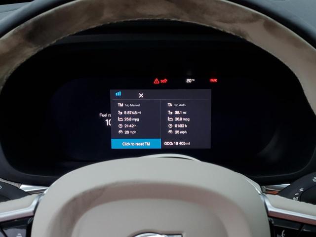 2022 VOLVO XC60 B5 IN - YV4L12RL6N1063704