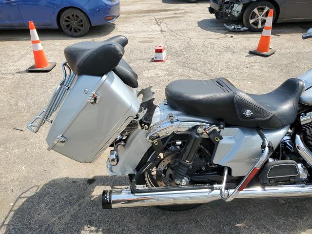 2010 HARLEY-DAVIDSON FLHRC 1HD1FR417AB625526
