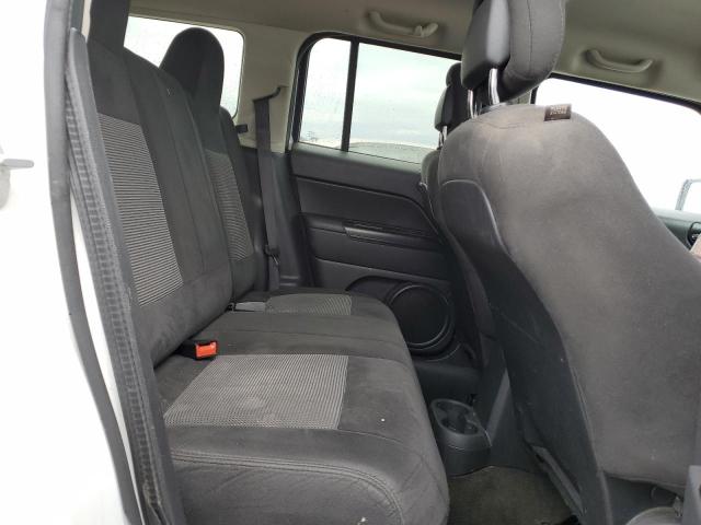 1C4NJPBB6GD736194 Jeep Patriot Sport