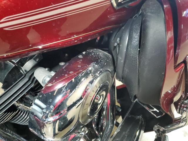 2010 HARLEY-DAVIDSON FLHTCU 1HD1FC418AB669676