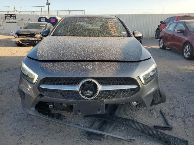 W1K3G4FB7NJ331528 Mercedes-Benz A 220 4matic