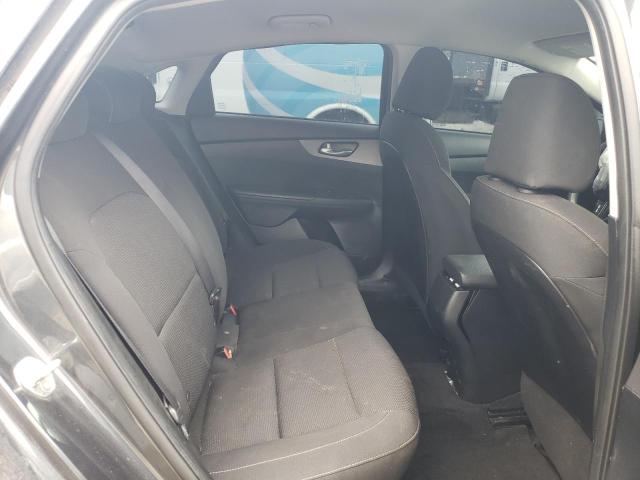 3KPF24AD1KE117142 KIA FORTE FE