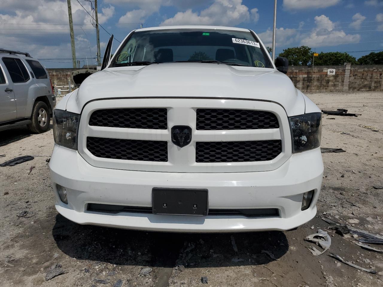 1C6RR7FG4KS513809 2019 Ram 1500 Classic Tradesman