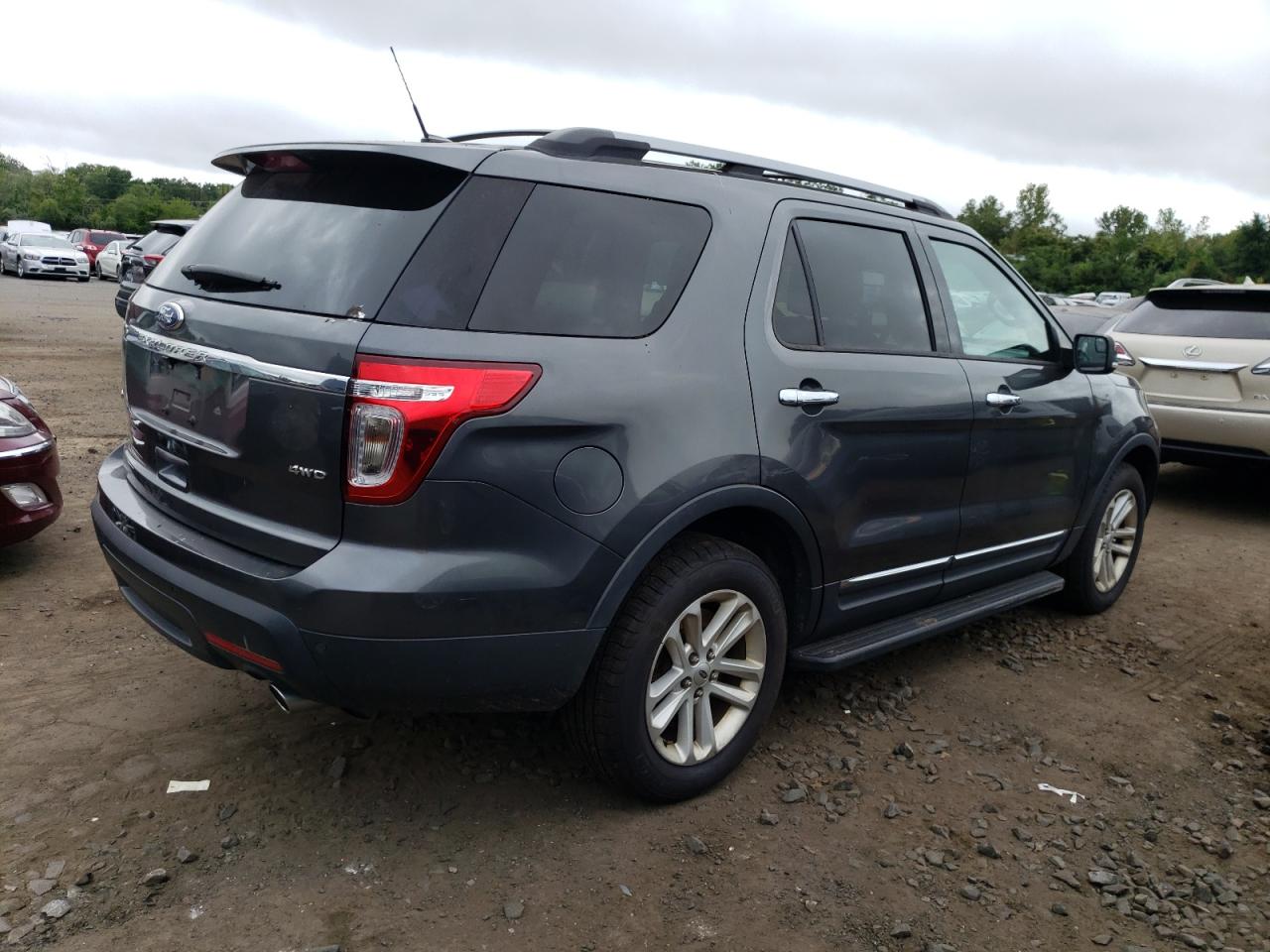 2015 Ford Explorer Xlt vin: 1FM5K8D80FGC20796