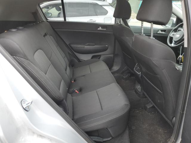 KNDPMCACXK7498652 KIA Sportage Lx