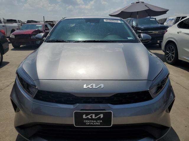 3KPF24AD5PE548638 KIA FORTE LX