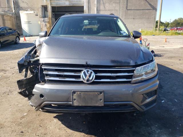 3VV1B7AX9KM030568 Volkswagen Tiguan S 5