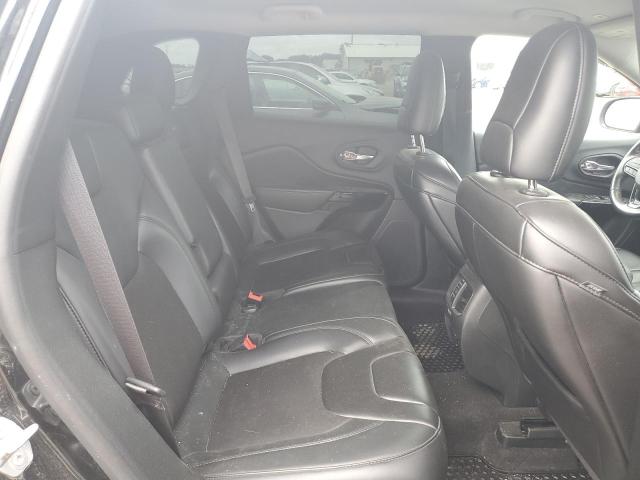 1C4PJMLX8KD484071 Jeep Cherokee Latitude Plus