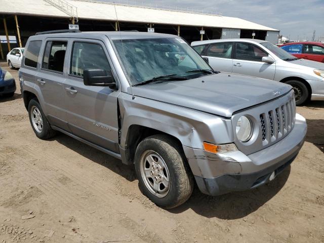 1C4NJPBBXGD583898 Jeep Patriot Sport