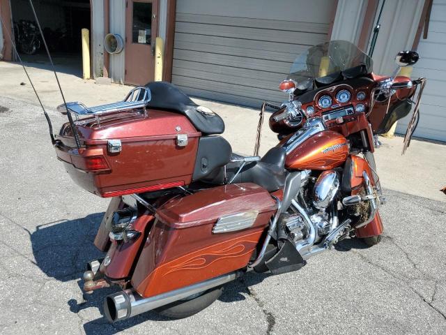 2010 HARLEY-DAVIDSON FLHTCUSE5 - 1HD1PR81XAB952445