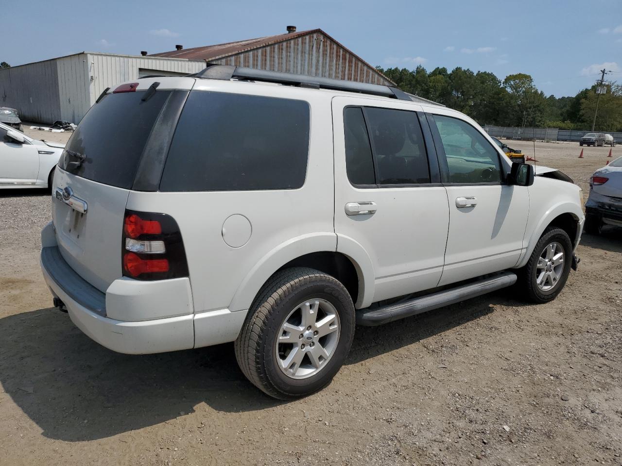 1FMEU6DE1AUA10772 2010 Ford Explorer Xlt