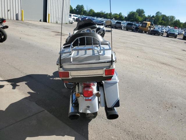 2009 HARLEY-DAVIDSON FLHTCUSE4 - 1HD1PR8179Y955795