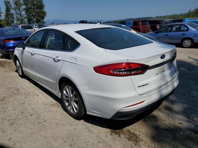 3FA6P0LU8KR257405 Ford FUSION SE