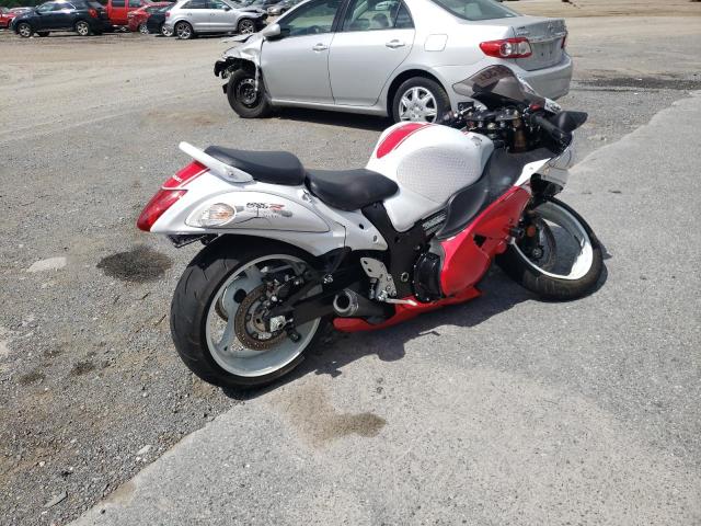 2018 SUZUKI GSX1300 RA JS1GX72B1J2101100