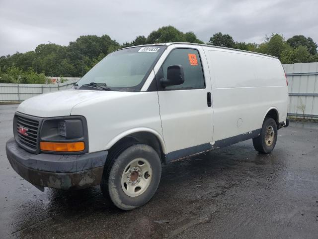 GMC Savana 2500 van