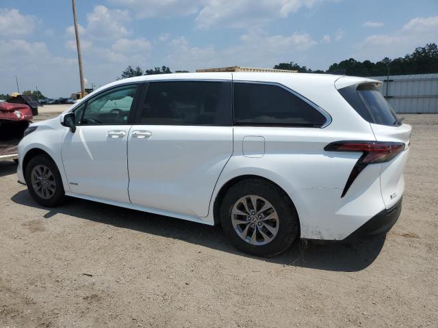 5TDKRKEC9MS046085 Toyota All Models SIENNA LE 2