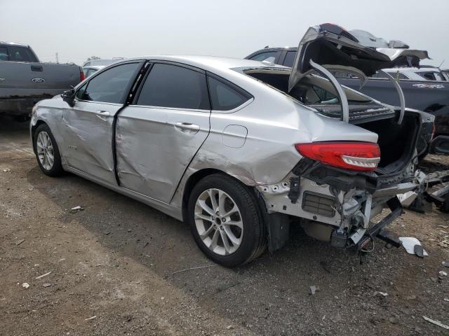 3FA6P0LU7KR106412 Ford FUSION SE
