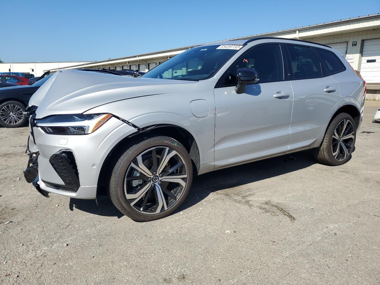 YV4H60DM0N1042035 VOLVO XC60 T8 RE 2022