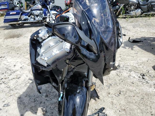 2022 SUZUKI GSX1300 RR JS1EJ11B8N7100204
