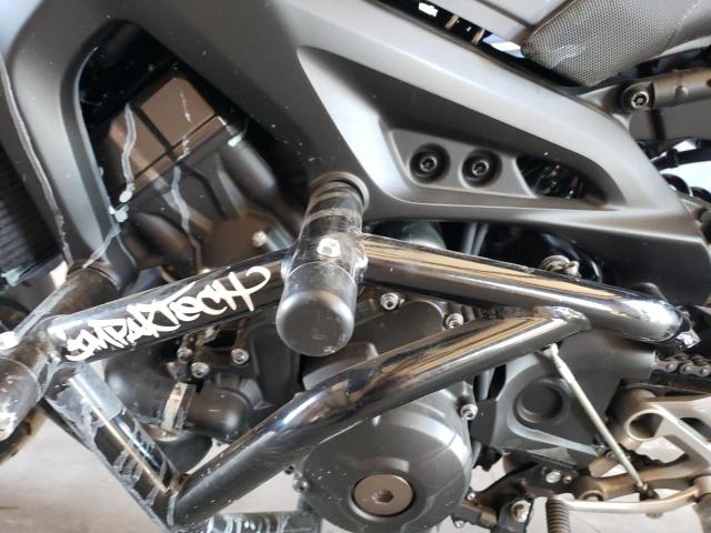 2016 YAMAHA FZ09 JYARN33E2GA010675