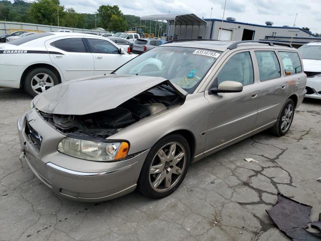 2005 Volvo V70 