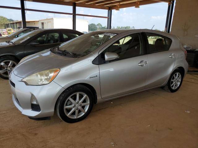 2013 Toyota Prius c 