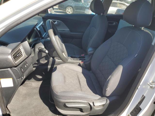 KNDCB3LC2J5128632 KIA NIRO FE