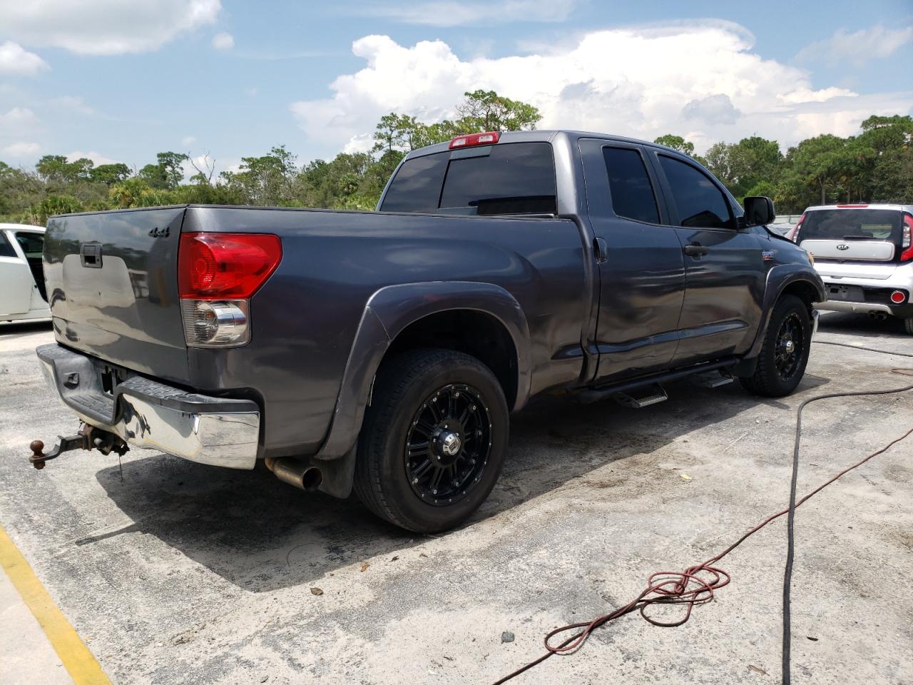 Lot #2122177570 2007 TOYOTA TUNDRA DOU