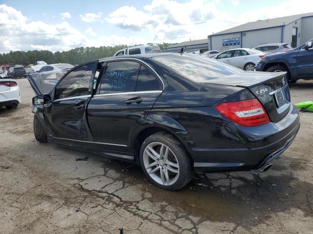 VIN WDDGF4HB3DR250320 2013 Mercedes-Benz C-Class, 250 no.2