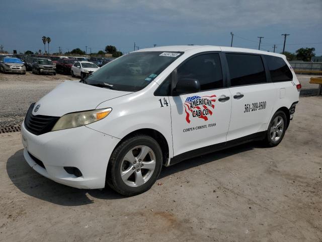 2013 Toyota Sienna 