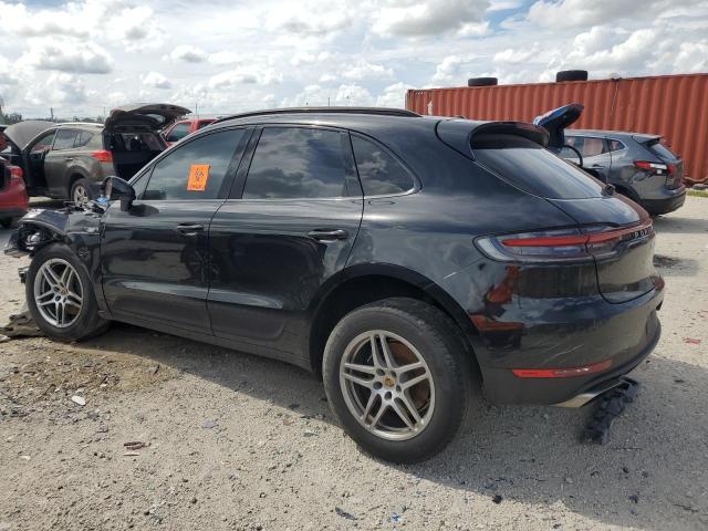 VIN WP1AA2A57LLB01478 2020 Porsche Macan no.2