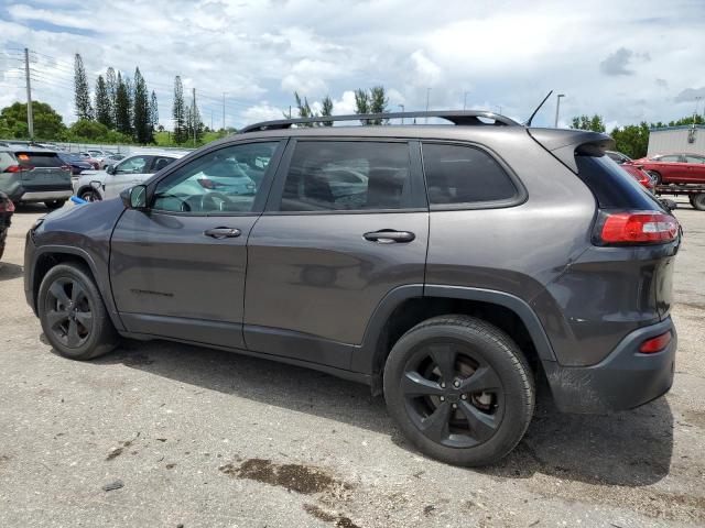 1C4PJLCB5JD542473 Jeep Cherokee Latitude