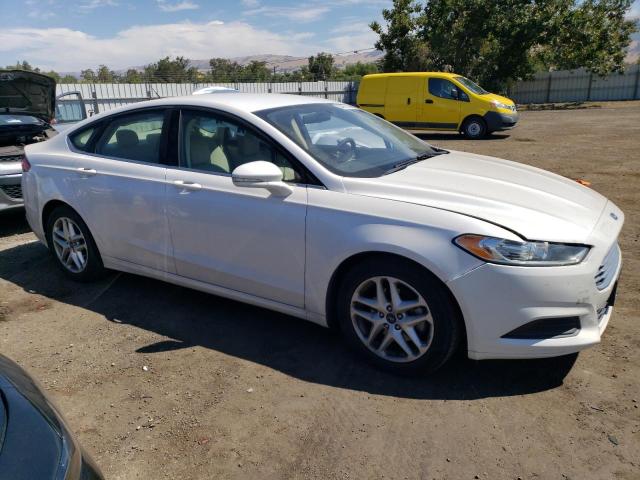 1FA6P0H78G5121174 Ford FUSION SE