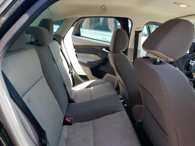 1FADP3F2XEL420125 Ford FOCUS SE